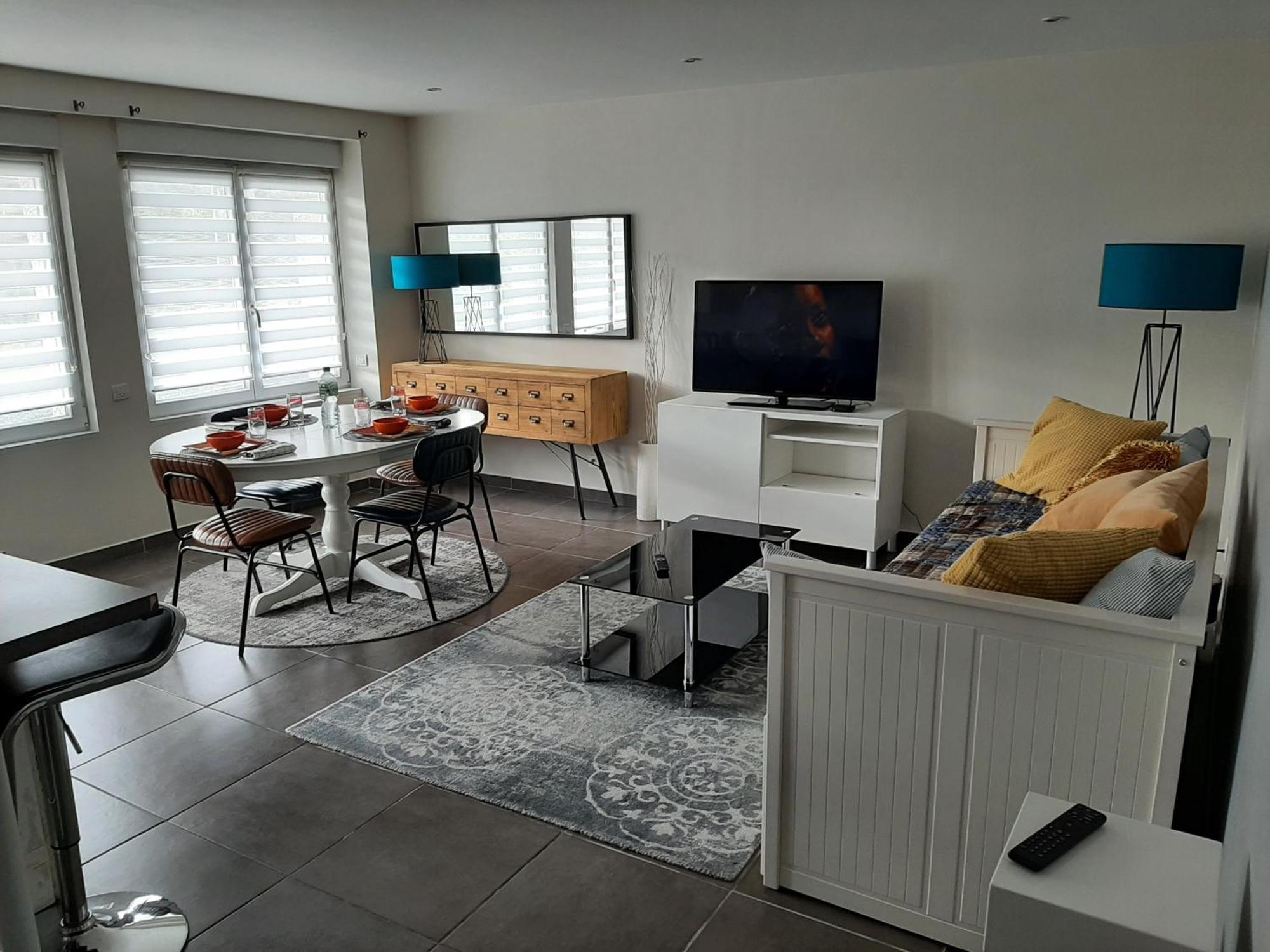 Cosy Aux Ecluses Du Port Apartment